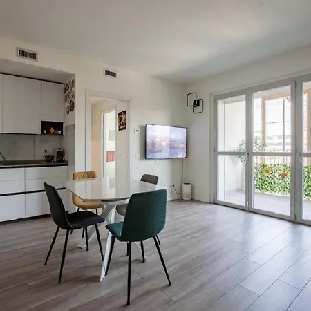 بيت للعطل Moderno E Arredato Di 3 Locali *